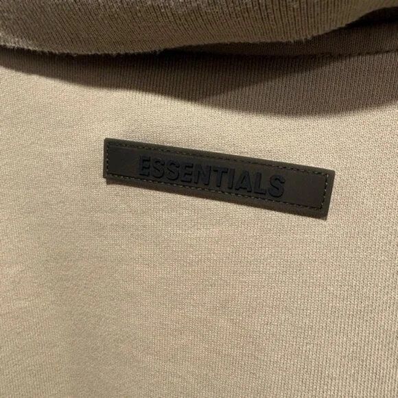 Fear of God Essentials Long-Sleeve Polo - Picture 6 of 7